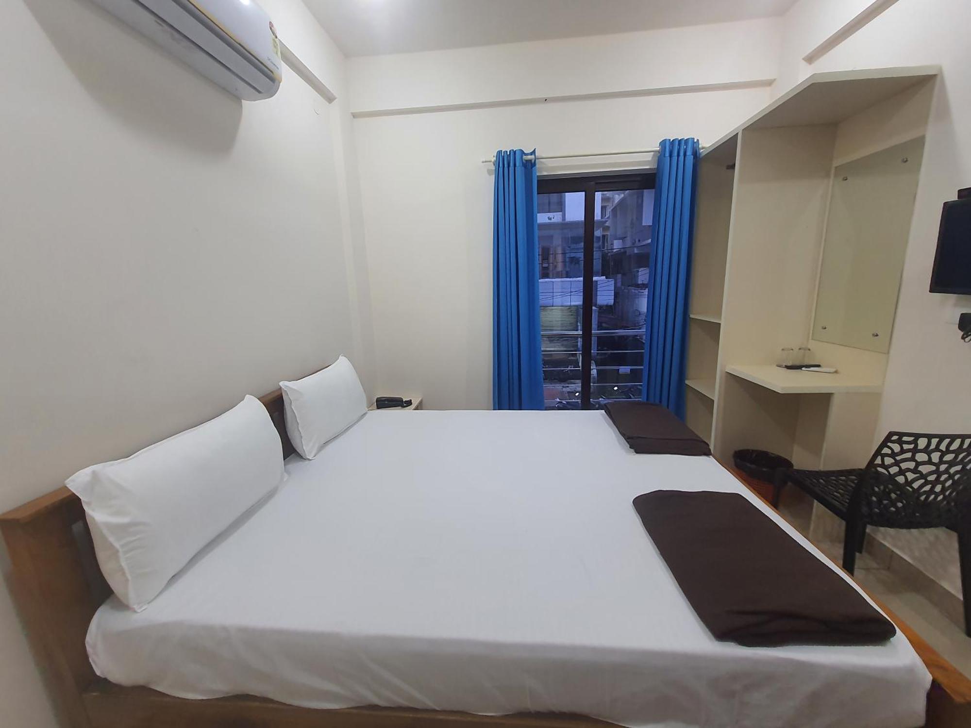 Uthram Residency Kochi Exterior foto